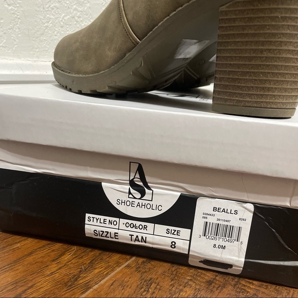 NWT Shoeaholic Sizzle Ankle Boots Tan Size 8 - Picture 5 of 14